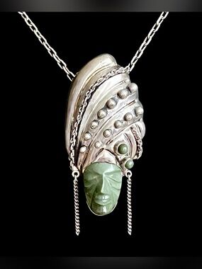 Vintage Mexican Sterling Silver Green Onyx Carved Mask Face Brooch Pin Repousse